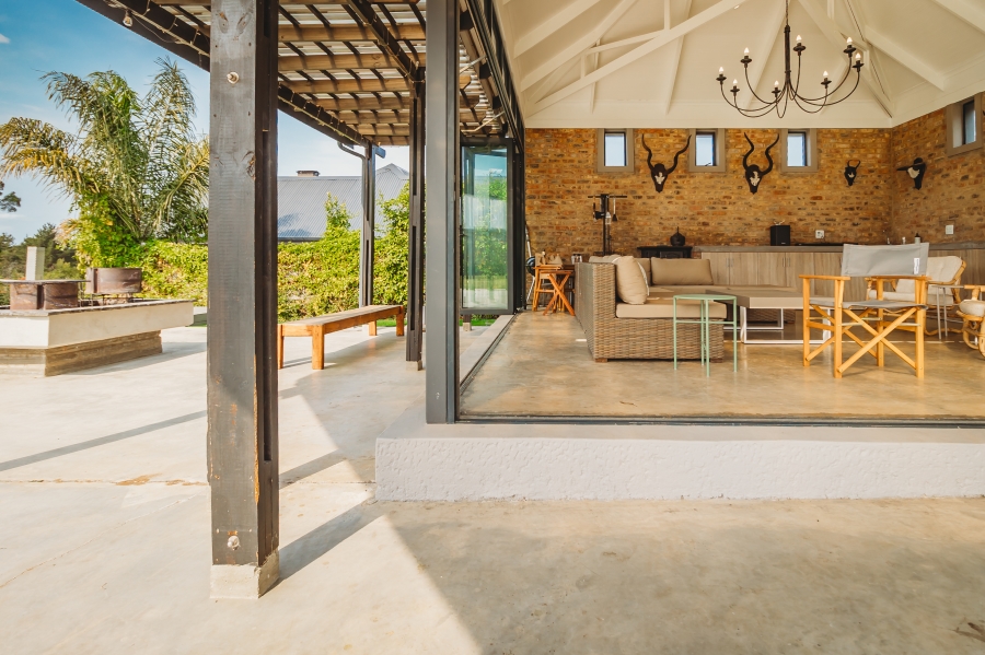 5 Bedroom Property for Sale in Kraaibosch Country Estate Western Cape